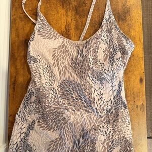 Patagonia Women's shelf bra tank in floral Cream and Gray